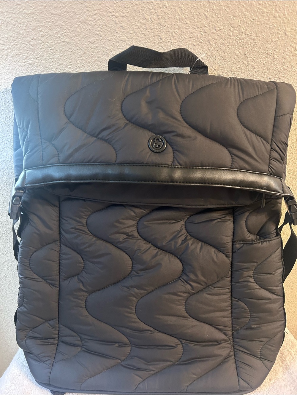NWT Joan & David 18” Wave Quilted Puffer Travel Backpack